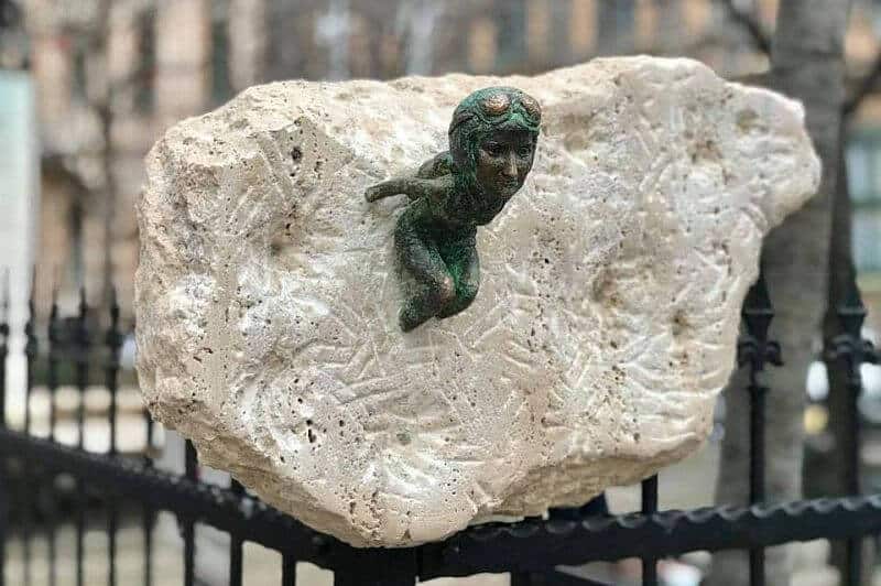 hanna_szenes_mini_statue